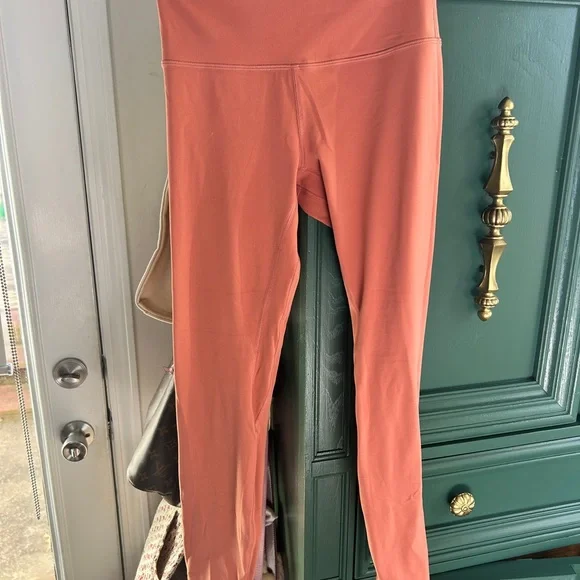 lululemon athletica Coral Leggings - Picture 1 of 3